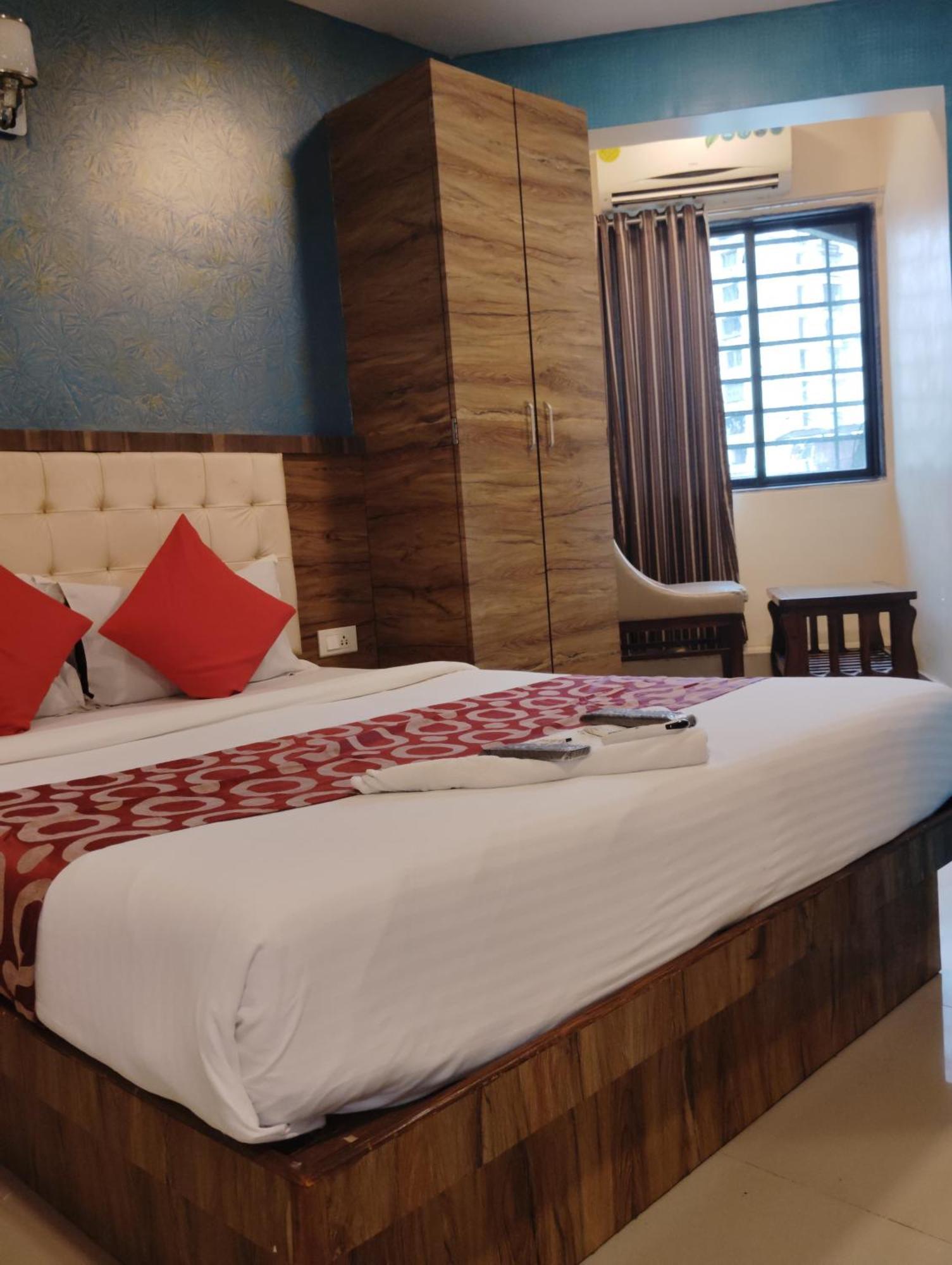Hotel Golden Park Near Nesco Βομβάη Εξωτερικό φωτογραφία