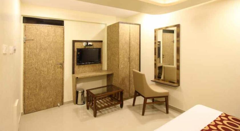 Hotel Golden Park Near Nesco Βομβάη Εξωτερικό φωτογραφία